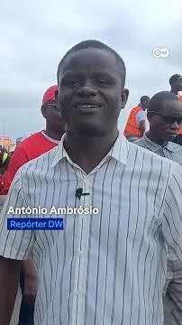 Manifestantes reunidos em Luanda em marcha de apoio à João Lourenço