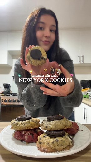 La Mejor Receta de Cookies de Nueva York con Crumbl Cookies