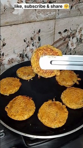 Aloo K Kabab 🤤| Street Style Crispy Aloo Ki Tikki Recipe 😋 #shorts #recipe #alootikki