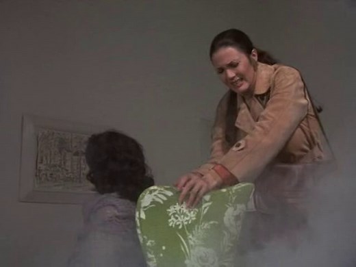 Wonder_Woman_-_Lynda_Carter_Gas[ENG]