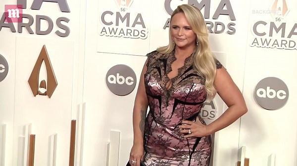 Miranda Lambert and husband Brendan McLoughlin arrive at the 2022 CMA Awards