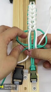 27K views · 345 reactions | Make the Snakes Alive paracord knot! Known as the Mated Snake in the paracord bracelet world, this pattern has been adopted into the collar world under the name 'Snakes Alive'. | Diy Concept | Facebook