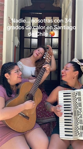 Disfrutando del Calor y el Chamamé en Santiago