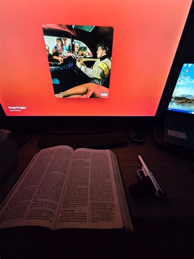 you thought you wouldn't make it into college, then your about to graduate #motivation #positivity #love #weeklymotivation