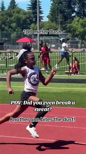 100 meter dash 15.13 seconds #trackandfield #trackandfield #trackhawk #track