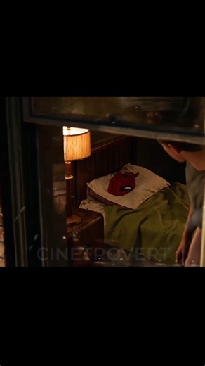 Why Peter Parker Made a New Suit in No Way Home? 🕷️🧵 #shorts