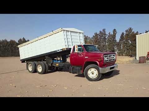 1976 GMC C6500 Grain Truck - Gasoline | For Sale | February 10