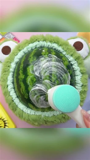 Watermelon Makeup ASMR: Oddly Satisfying Sounds