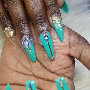 Love this color on her nails 😍💎 Acrylic color Number #70 Shop Now Www.Missuamerica.com | Tony's Nails