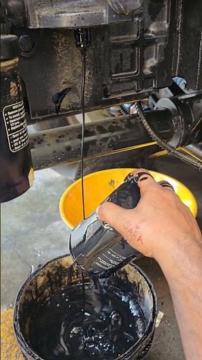 tractor hydraulic filter change #tractor #hydraulic #filter #shorts #videos