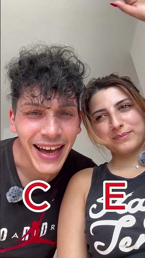 GUESS THE WORD IN A SECOND! ⏱️ IMPOSSIBLE couple's challenge #challenge