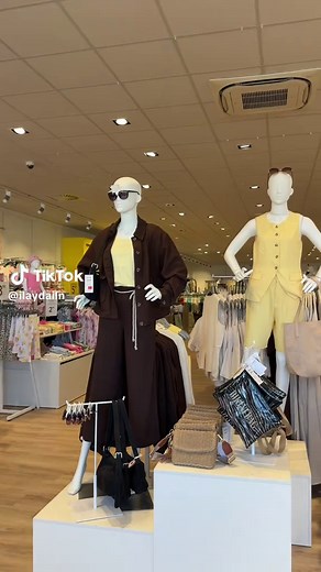 @Takko Fashion Sommer Neuheiten 😍 Mädels ihr braucht diesen Zweiteiler 💃🏾 #takko #takkofashion
