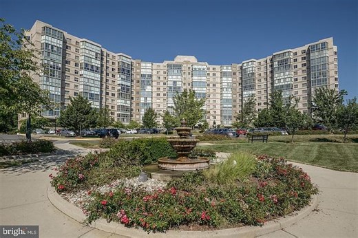 Potomac Ridge At Lansdowne Woods - 19365 Cypress Ridge Terrace #918, LEESBURG, VA 20176 | Estately 🧡 | MLS# VALO2120940