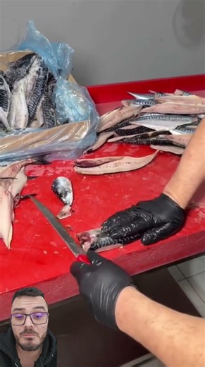 How to clean fish easily #fish #food #tips