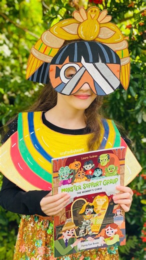 Cardboard Egyptian Halloween Costume ————————————————————— If you’re looking for an eco /budget friendly Halloween costume this year, this one is for you! We brought the main character of ‘Monster Support Group - The Mummy’s Curse’ to life. Anatiti is a stubborn pharaoh who never listened to her advisors. After tragedy strikes, Anatiti can’t find her way to the afterlife and after 3000 years seeks the help of her new found monster friends! This incredibly well thought out book is packed with stu