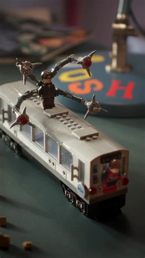我哋地嘅蜘蛛感應勁響！係時候重現呢場史詩級大戰🕷️🕸️ 嚟LEGO® Marvel Brickverse，展現你對超級英雄嘅熱愛啦！ #76321 Spider-Man vs. Doc Ock Subway Train Scene 🚨‼️列車失控大危機！詹姆遜同梅嬸仲被困係火車！ 蝴蛛俠緊急出動，揮動蛛絲全力減速🚫 但八爪魚博士機械觸手狂攻，火車可唔可以安全停低？ 你，就是拯救關鍵！🫵🏻 快啲嚟一齊體驗呢場驚心動魄嘅蜘蛛俠冒險啦！ #LEGOMarvelBrickverse #ImagineYourBrickverse #LEGOMarvel #LEGO #LEGOHK #LCSHK #LCSMC | LEGO Certified Store HK - Kidsland