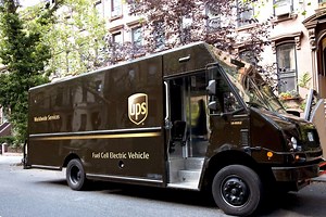 Who Makes UPS Trucks? You Don’t Know The Truth! – Who Facts