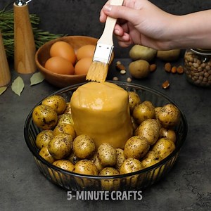 2.2M views · 3.6K reactions | Awesome and simple cooking hacks. 襤 | 5-Minute Crafts | Facebook