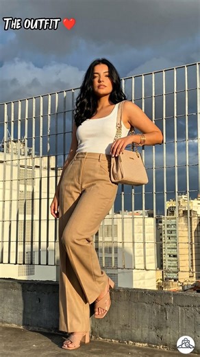 Minimalist 'Clean Girl' Outfits for 2026 | How to Style Neutrals Like a Pro