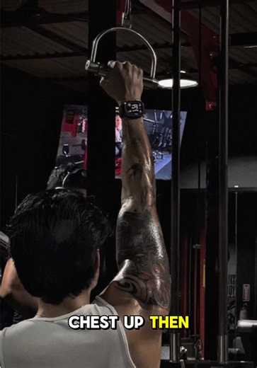Master One-Arm Lat Pulldowns: Train Lats Correctly