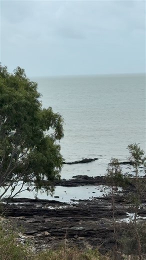 Light rain 🌧️ in the Bay today. Much cooler with a top of 24 degrees. One week until our Melbourne Cup Day. Have an awesome Tuesday Hervey Bay Hotel | Hervey Bay Hotel