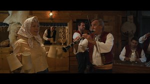 Nová filmová 🎬 pohádka Největší dar bude mít v českých kinech premiéru ❄️ 1. prosince, v předvánoční době mezi první a druhou 🕯️ adventní nedělí. V pohádce se snoubí svět starých slovanských bohů a bohyní s životem svérázných obyvatel malé 🏡 valašské 💙 vísky. 👥 Hrají: Sabina Rojková , Zuzana Slavíková, Boleslav Polívka, Jiří Dvořák, Petr Vančura nebo Radek Melša dále se můžete těšit na Annu Polívkovou, Chantal Poullain, Pavla Nového, Petra Čtvrtníčka, Martina Stránského nebo Radima Fialu. |