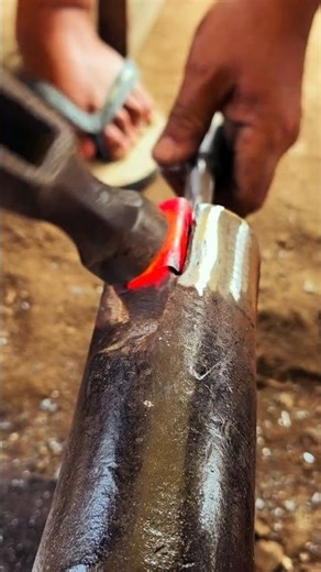 Making the Cutting Edge for a Rubber Tapping Knife
