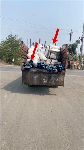 chase the car #youtubeshorts #shorts #Nawab Insight Blog