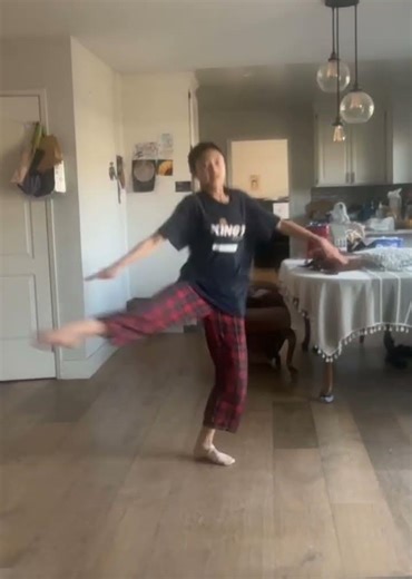 another good day for turns? #dancelife #ballet #turns #dancetutorial #pointe #dance