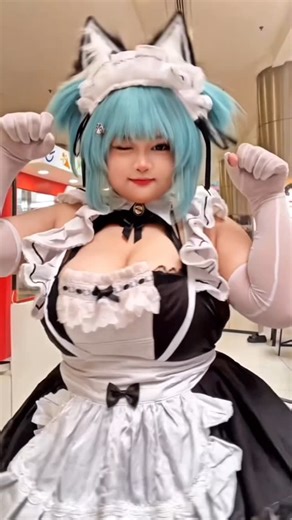 Keren Micaa on Instagram: "Meow"