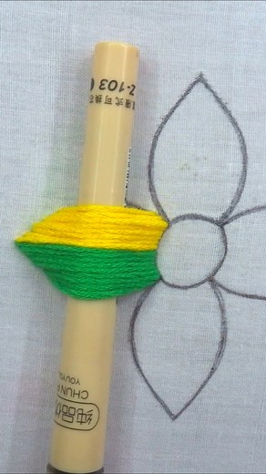 So easy DIY hand embroidery hacks with pen🥰 #fblifestyle #reelsviralシ #fbreels #reelsfb #facebookreels #fypシ #diy #hacks #embroidery | EmbroideryBook