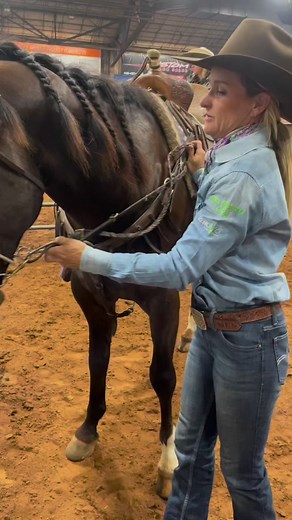 16.906 is currently leading the Futurity - Ivy Hurst & JJ Flyinginthewind by Furyofthewind owned by Jamie Neven! This Out of Breath interview brought to you by CINCH JEANS. | Ruby Buckle