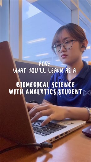 Turn your lab skills into healthcare impact ✨🧫📊 This diploma goes beyond the lab. Build strong biomedical science skills and learn to analyse data, spot trends and use AI tools for meaningful applications in science and medicine. Get the best of both worlds with lab skills and data superpowers, no cap 🔬📈 Explore the course and see if it’s for you 👀 #NYPHitsDifferent #BiomedicalScience #DataMeetsScience | Nanyang Polytechnic