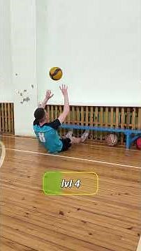 Secrets of a perfect volleyball set! 🏐 Breaking down hand technique and positioning.