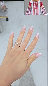 Ce nota le dam? Ati purta asa manichiura? Mersi @nailzby.mc @leabeautycenter1 #gifted | Make-up Swan by Aly