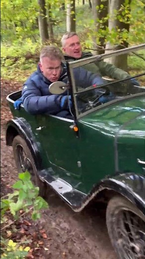 1930 Austin Seven Chummy crawling up the hill 🏁 #prewarcar #vintagecar #classiccar