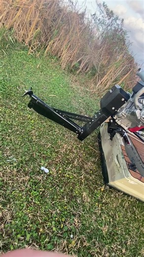 How to Choose the Right Outboard Motor for Mud Boating