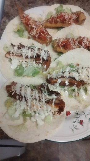 My Dinner For Tonight 😋 Chicken Bacon Ranch Tacos And Flounder Fish Tacos With Mambo Sauce | Marcus Barnes