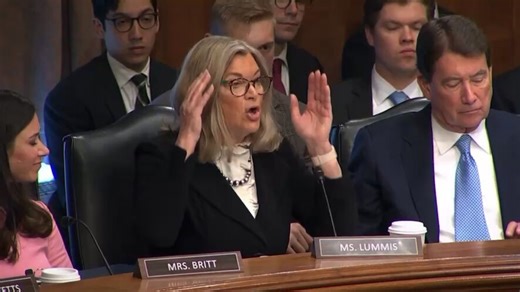 A US Senator just casually explained how you can store BTC in your brain during a legislation markup:"It provides people who are being tortured in foreign countries the opportunity to walk away with their money in their head. Because Bitcoin can be memorized."Magic ✨