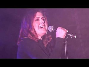 Alison Moyet - Only You (Yazoo) - Stuttgart - 24/01/19