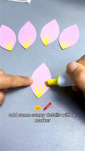 DIY Magical Spinning Flower! 🌸 The Perfect Spring Craft ✨ #art #handmade
