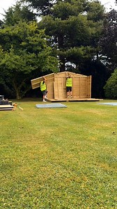 At Benchmark, we build kennels that go beyond the basics. Whether you’ve got a working dog, a reactive pup, or just want peace of mind, here’s why our customers choose us: 🔒 Secure & Durable – Built to last with high-grade materials and weatherproof finishes 🧘 Calm & Comfortable – Insulated, ventilated, and designed to reduce stress and overstimulation 🎯 Tailored to Your Dog – From sliding hatches to custom sizes, we adapt to your dog’s needs 🏡 Stylish & Practical – Looks great in your garde