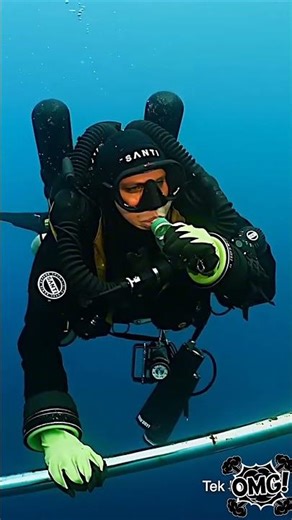 International technical diving video sharing: Entering decompression procedure at 222 meters.