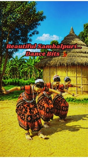 Village Vibes Only 🌿 | Beautiful Sambalpuri Dance Performance 💃