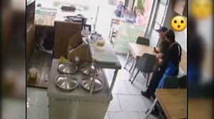 Teen saves elderly man choking in restaurant using technique he learnt online. Watch
