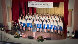 37K views · 632 reactions | Corul Armonia, al Școlii Gimnaziale "Ioan Ciurea", Fălticeni, dirijat de Mirabela Apopei, la Olimpiada Națională Corală - etapa zonală - Focșani ❤️ #cantam #CantusMundiDe10 | Cantus Mundi Romania | Facebook