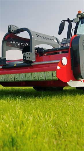 *bezahlte Werbepartnerschaft mit Vogt GmbH & Co. KG * DRAGONE VP - Der stärkste Mulcher auf dem Markt 💪🏻 Robuster Schlegelmulcher mit Front-/ Heck-Anbau & massivem Doppelspiralrotor. Weitere Infos gibts hier 👉🏻 https://bit.ly/dragone-vp | profi