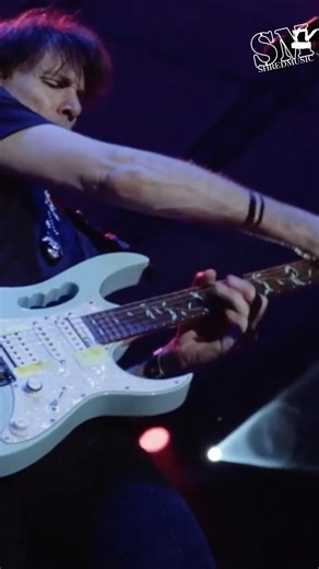 G3 ( Guthrie Govan , Steve Vai , Joe Satriani) - Little Wing #guitar #joesatriani #stevevai | Shred Music TV