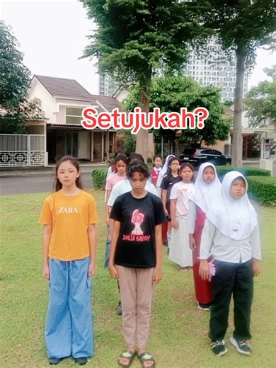 Sehat Kuat Cerdas Sebagai Anak-anak Harapan Bangsa tanpa MBG kami sebagai orang tua wali murid Menolak MBG kami kasih makan minum sendiri, kami tau apa yg kami masak dan dimakan anak baiknya MBG dihapus diganti ke program sekolah Gratis atau buku2 sekolah buku gratis lainnya biar anak-anak Indonesia rajin membaca dan Lebih cerdas bukan keracunan #sdnpucang1sidoarjo #sidoarjo24jam #sdnegeri #tolakmbg