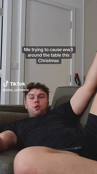 I get bored when everyone’s getting along 😇